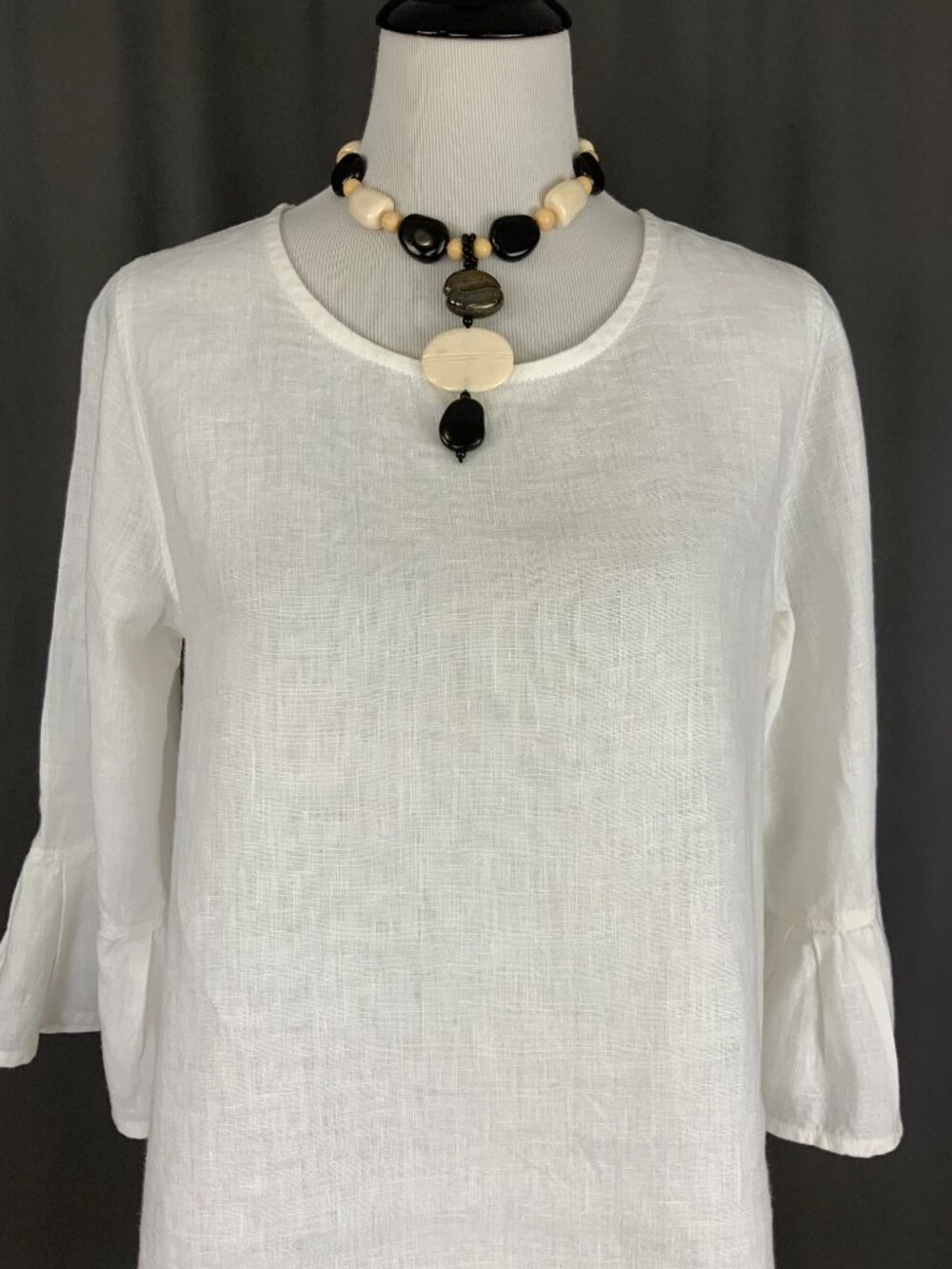 Bella Bell Sleeve White 100% Linen Top by Crown Linen Designs Sz M-L - Picture 3 of 16